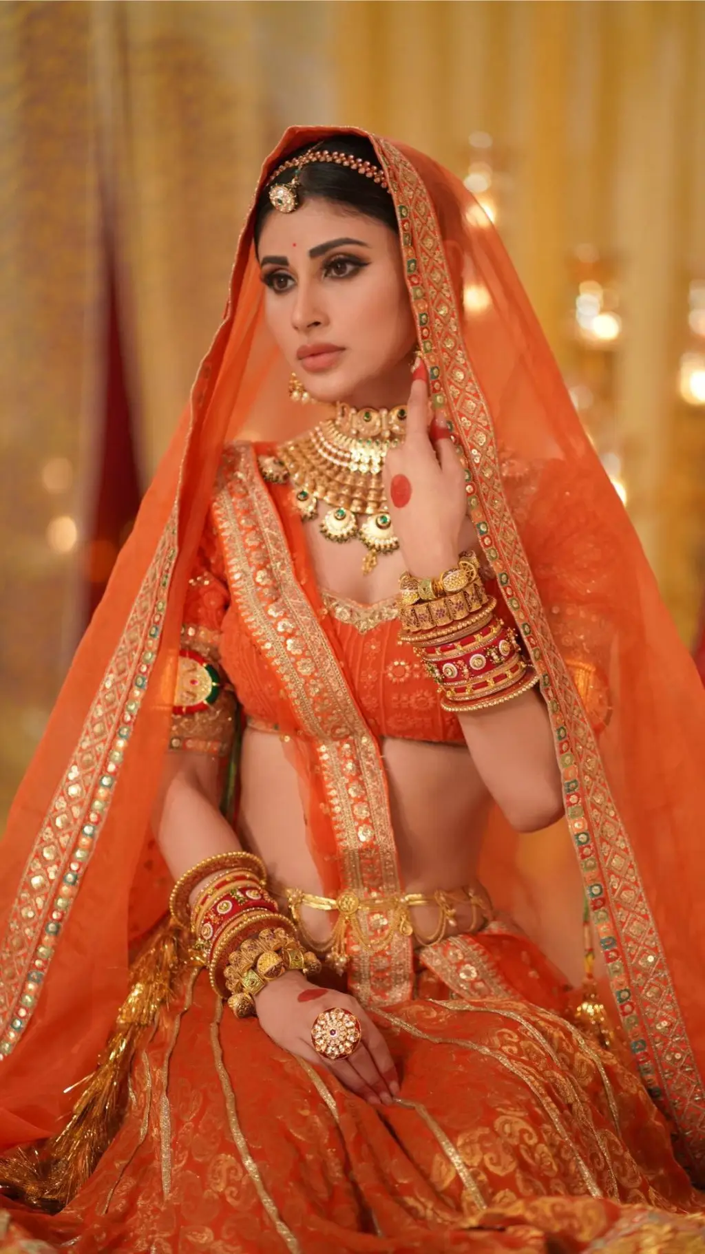 ai character: Mouni  background