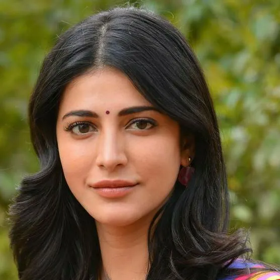 chat with ai character: Shruti Hassan 