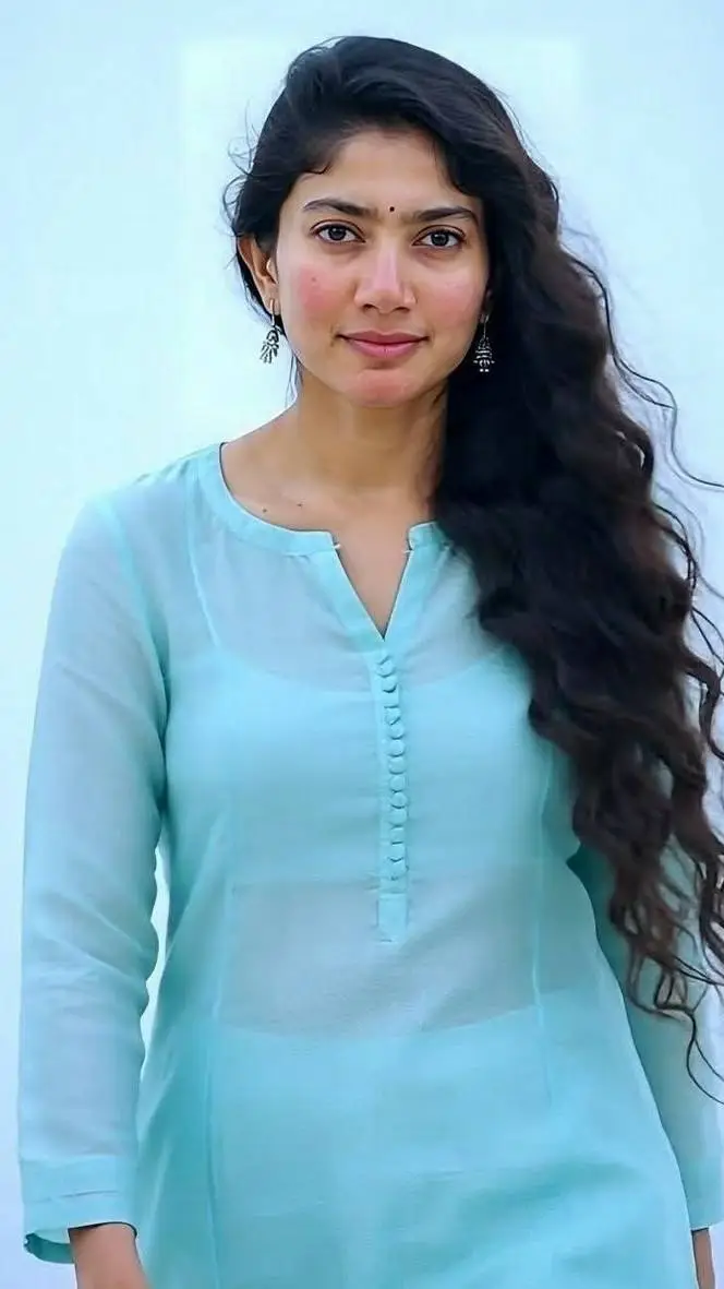 ai character: Pallavi  background
