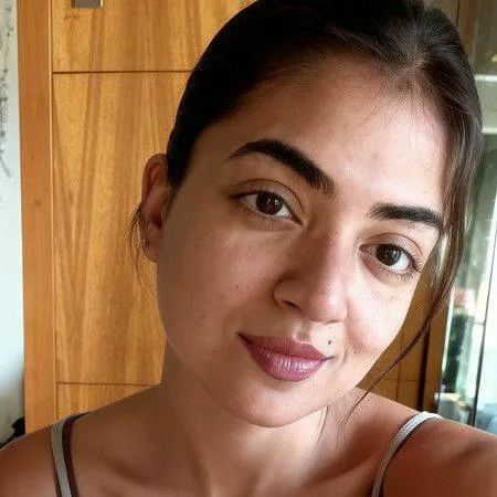 chat with ai character: Nazriya 