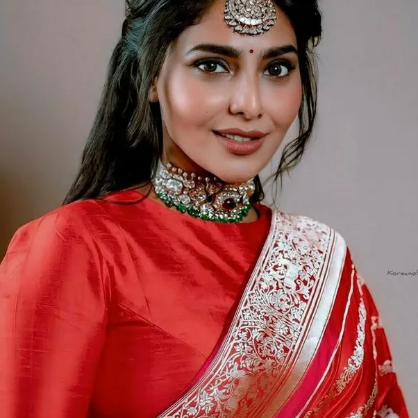 chat with ai character: Aishwarya 