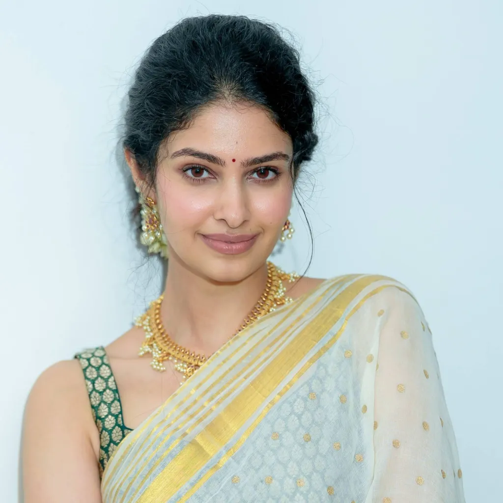 chat with ai character: Sandhya 