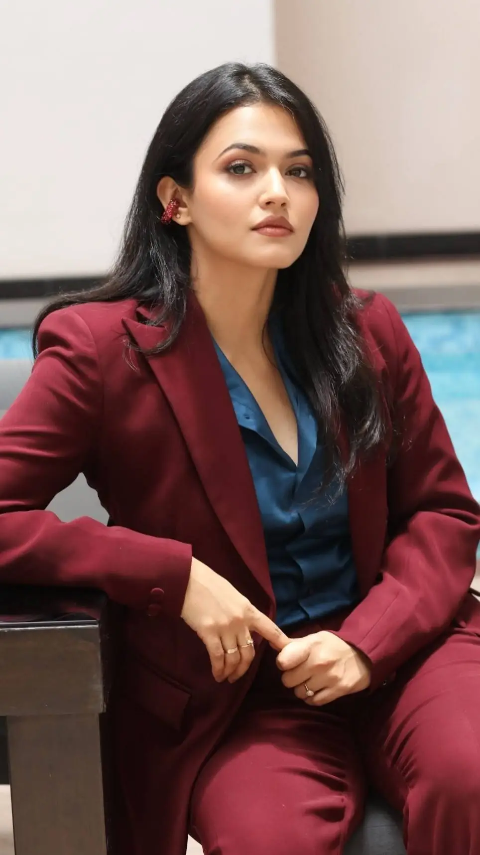 ai character: Aparna  background