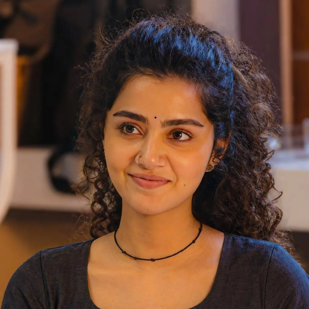 chat with ai character: Anupama 