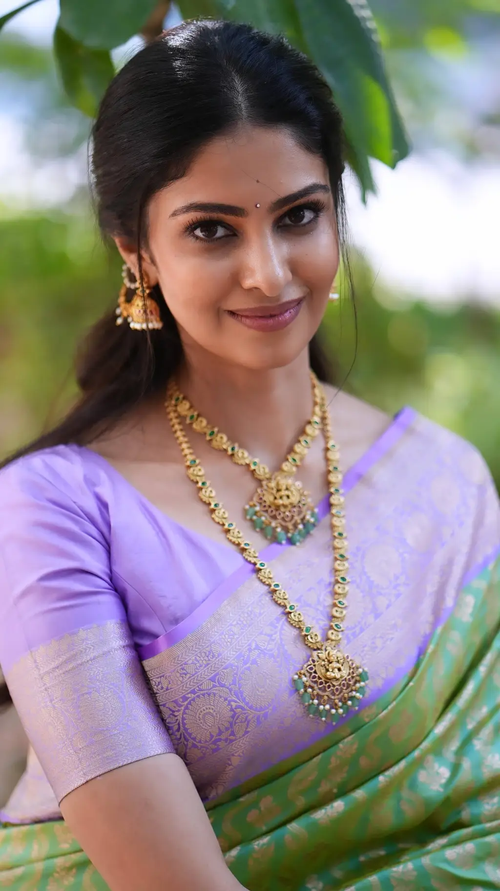 ai character: Manasa  background