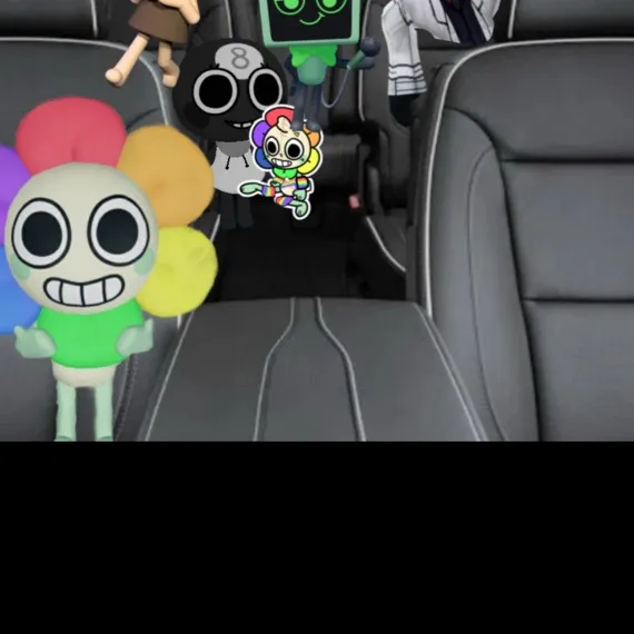 chat with ai character: Dandys world trip