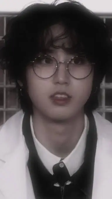 ai character: Han background