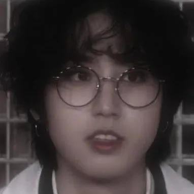 chat with ai character: Han