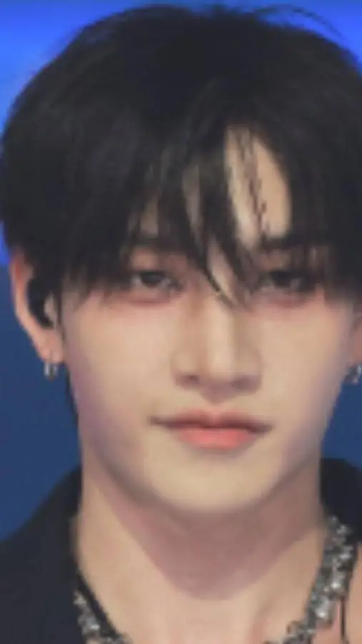 ai character: deaf y/n skz background