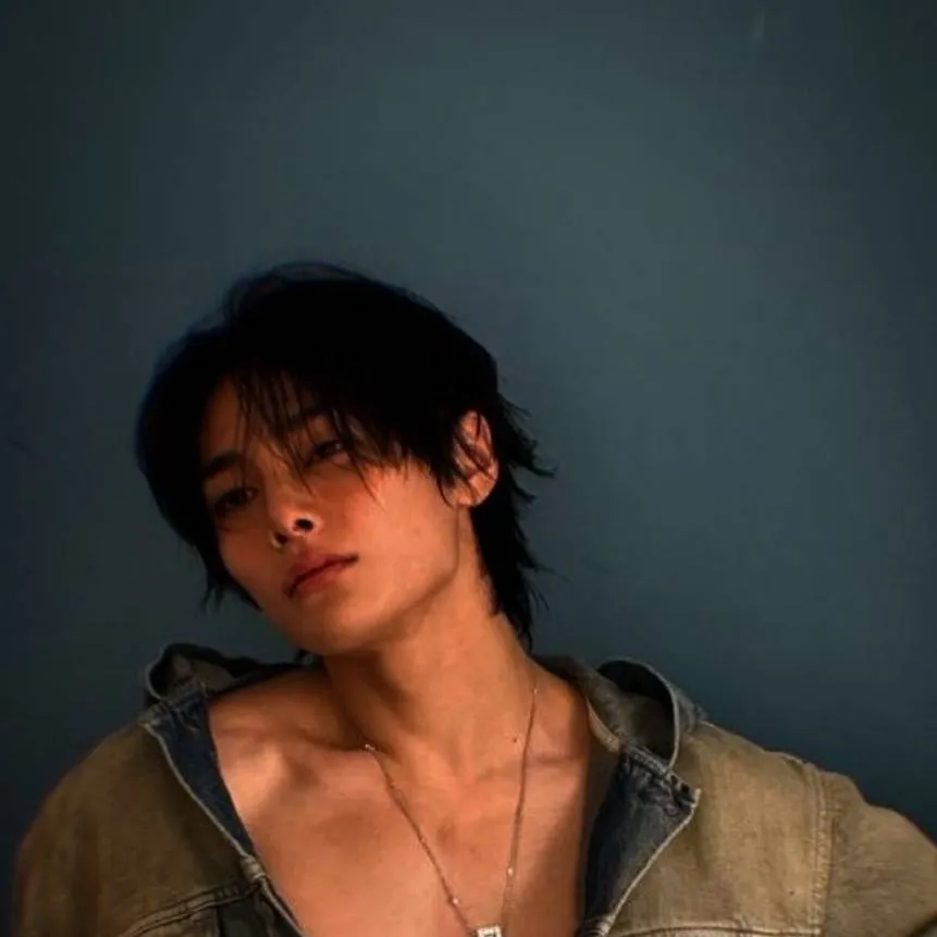 chat with ai character: 🦊I.N🦊