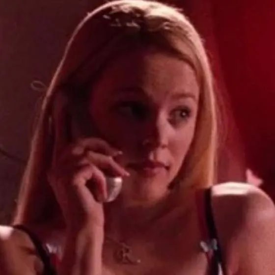 chat with ai character: REGINA GEORGE WLW!