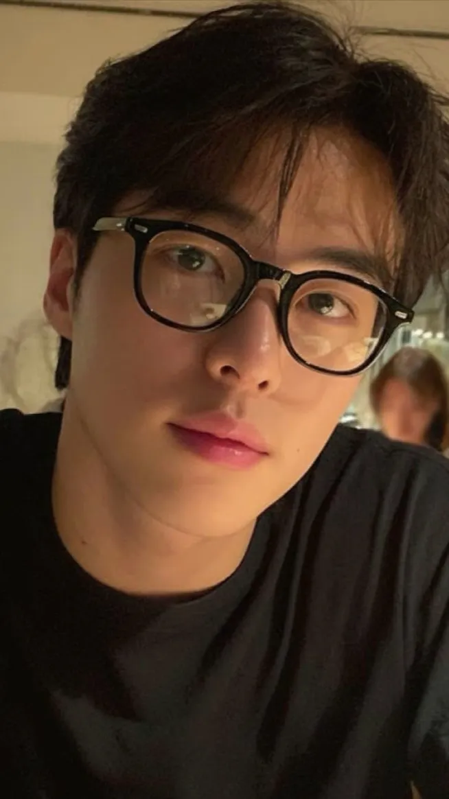 Talkie AI - Chat with Eric