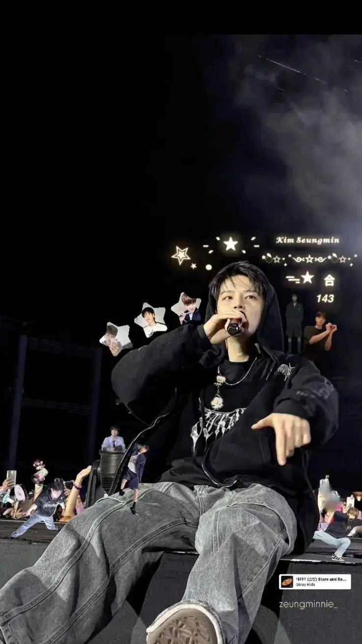 ai character: Kim Seungmin background