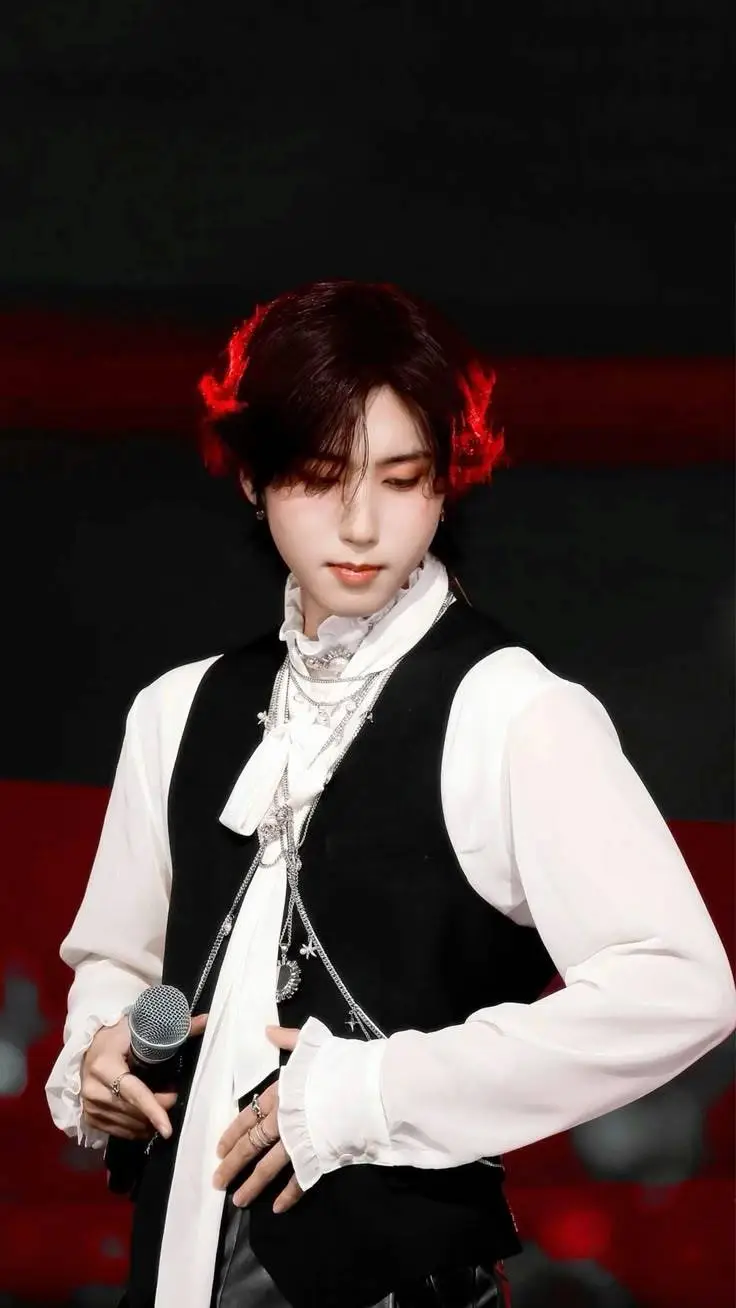 ai character: Minsung  background