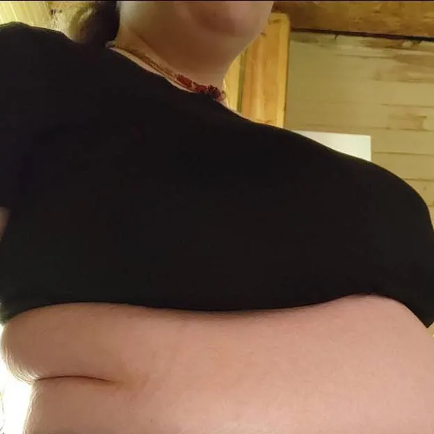 chat with ai character: Fat you