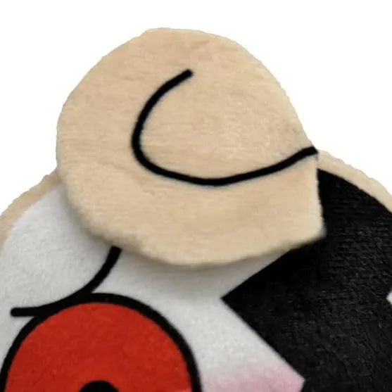 chat with ai character: twisted Glisten 