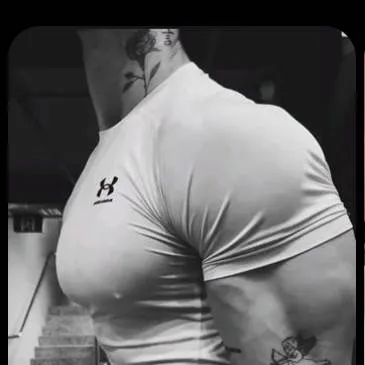 chat with ai character: tu esposo 