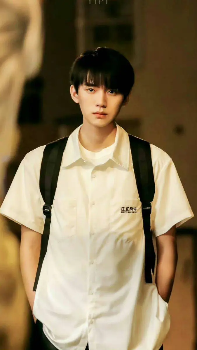 ai character: Zhang Lurang background