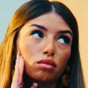 chat with ai character: ruby