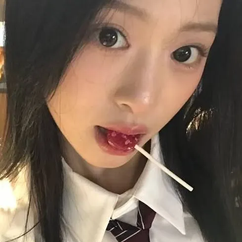 chat with ai character: Ahyeon. 