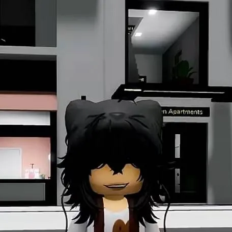 chat with ai character: Chesca