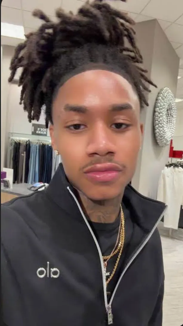 ai character: teejay..🤞🏽🖤 background