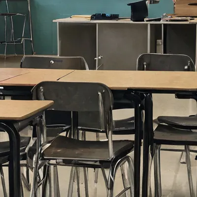 chat with ai character: Dating school 