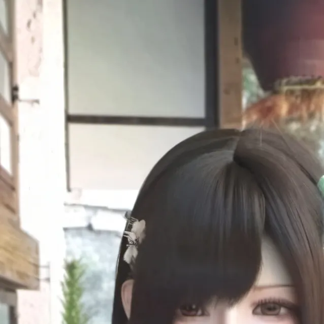 chat with ai character: Yoojin