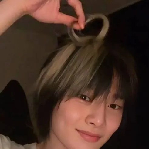 chat with ai character: YANG YEONGIN