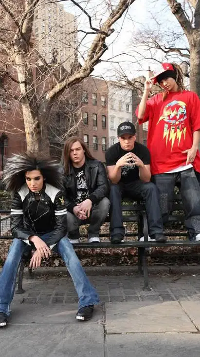 ai character: Tokio Hotel background