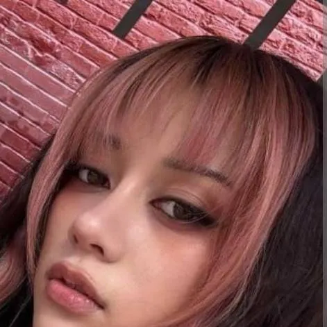 chat with ai character: Megan