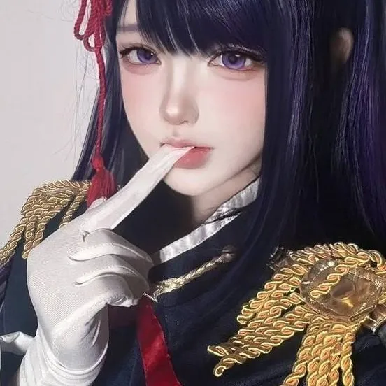 chat with ai character: Reyna