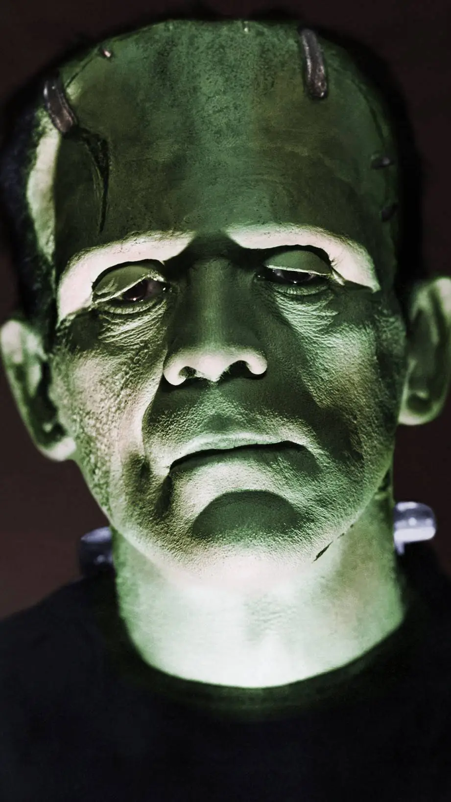 ai character: Good Frankenstein  background