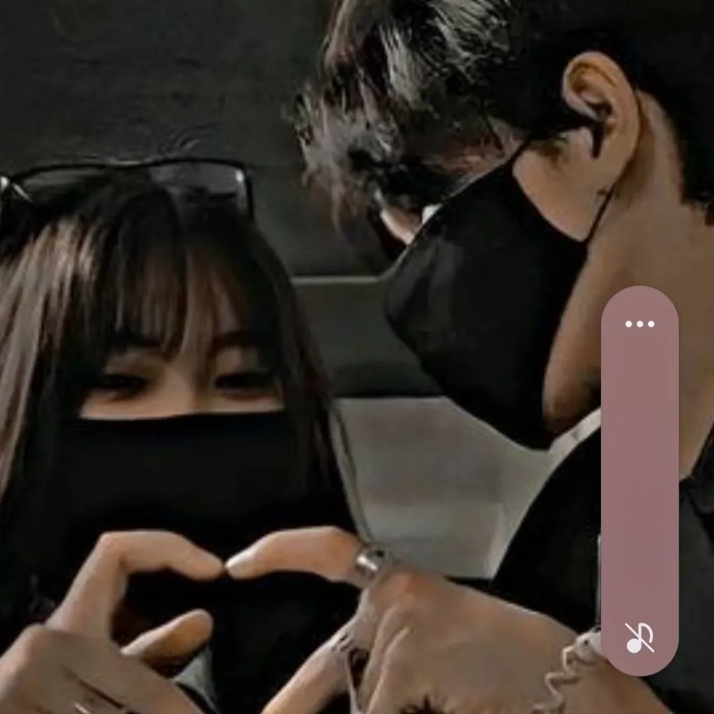chat with ai character: romance couple