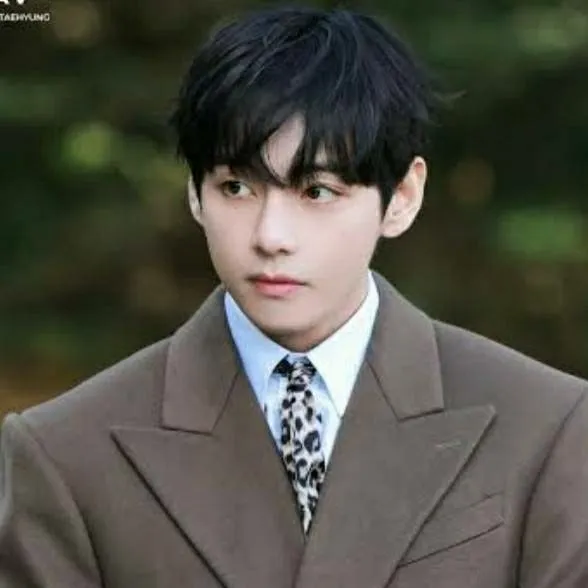 chat with ai character: kim Taehyung