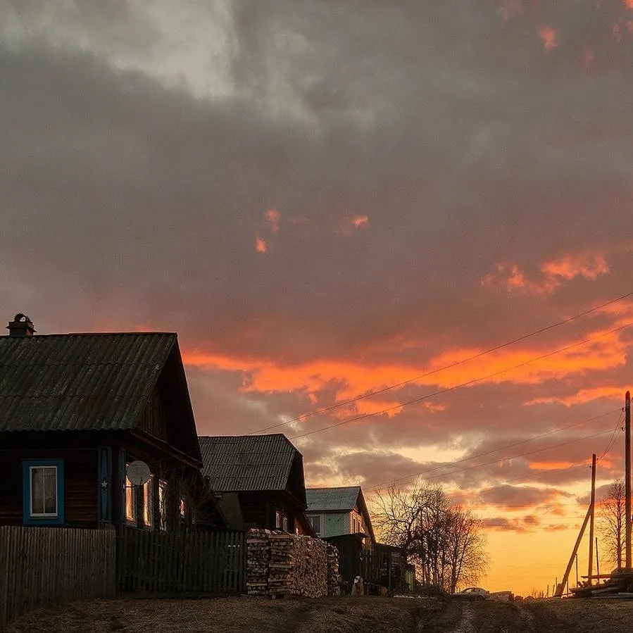 chat with ai character: Деревня