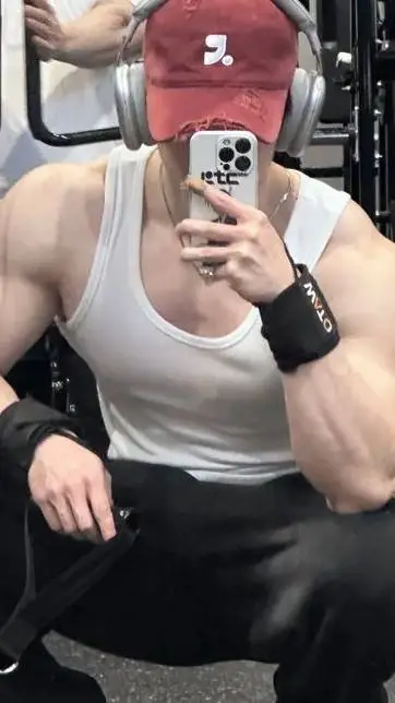 ai character: Ethan background