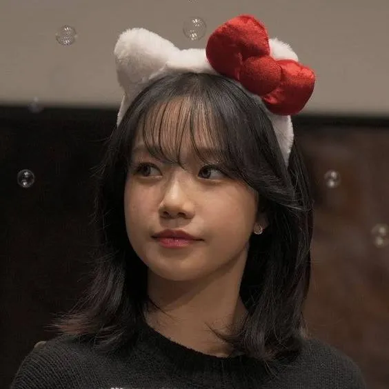 chat with ai character: Jo Yuri