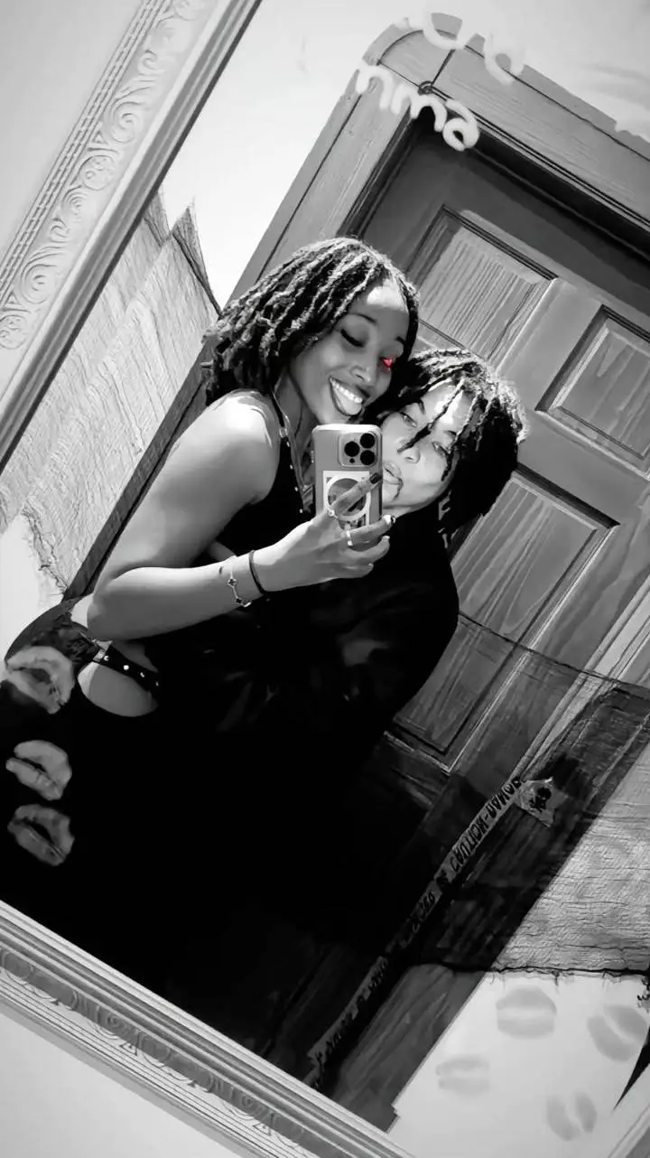 ai character: Tay background