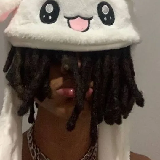 chat with ai character: Zay😴