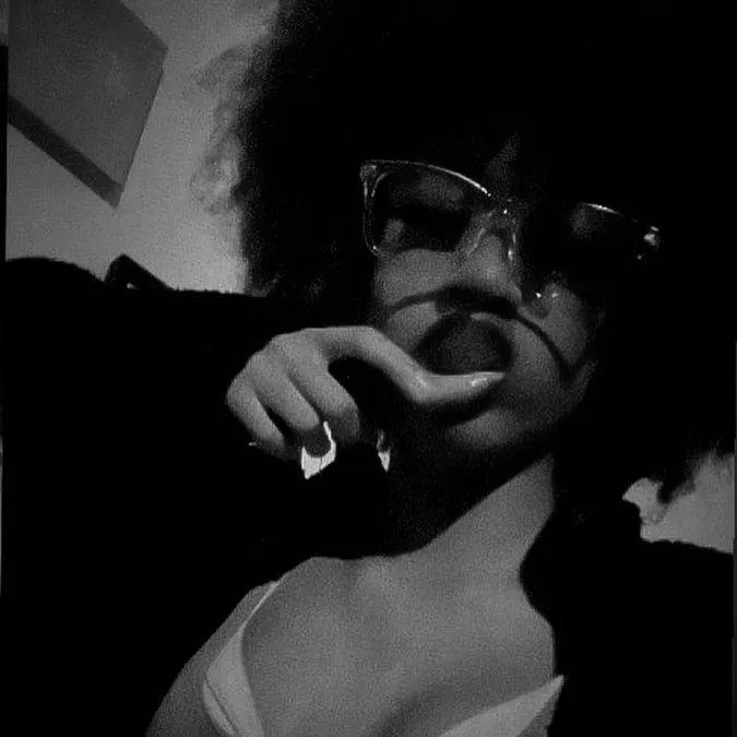 chat with ai character: Zuri😛