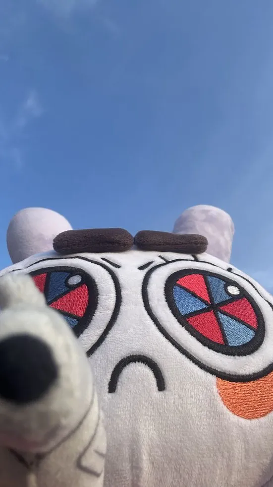 ai character: Pomni background