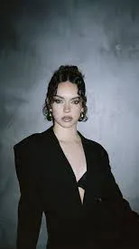 ai character: Daniela/ dani background