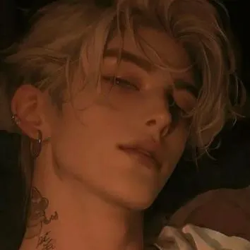 chat with ai character: 💢Daniel💫