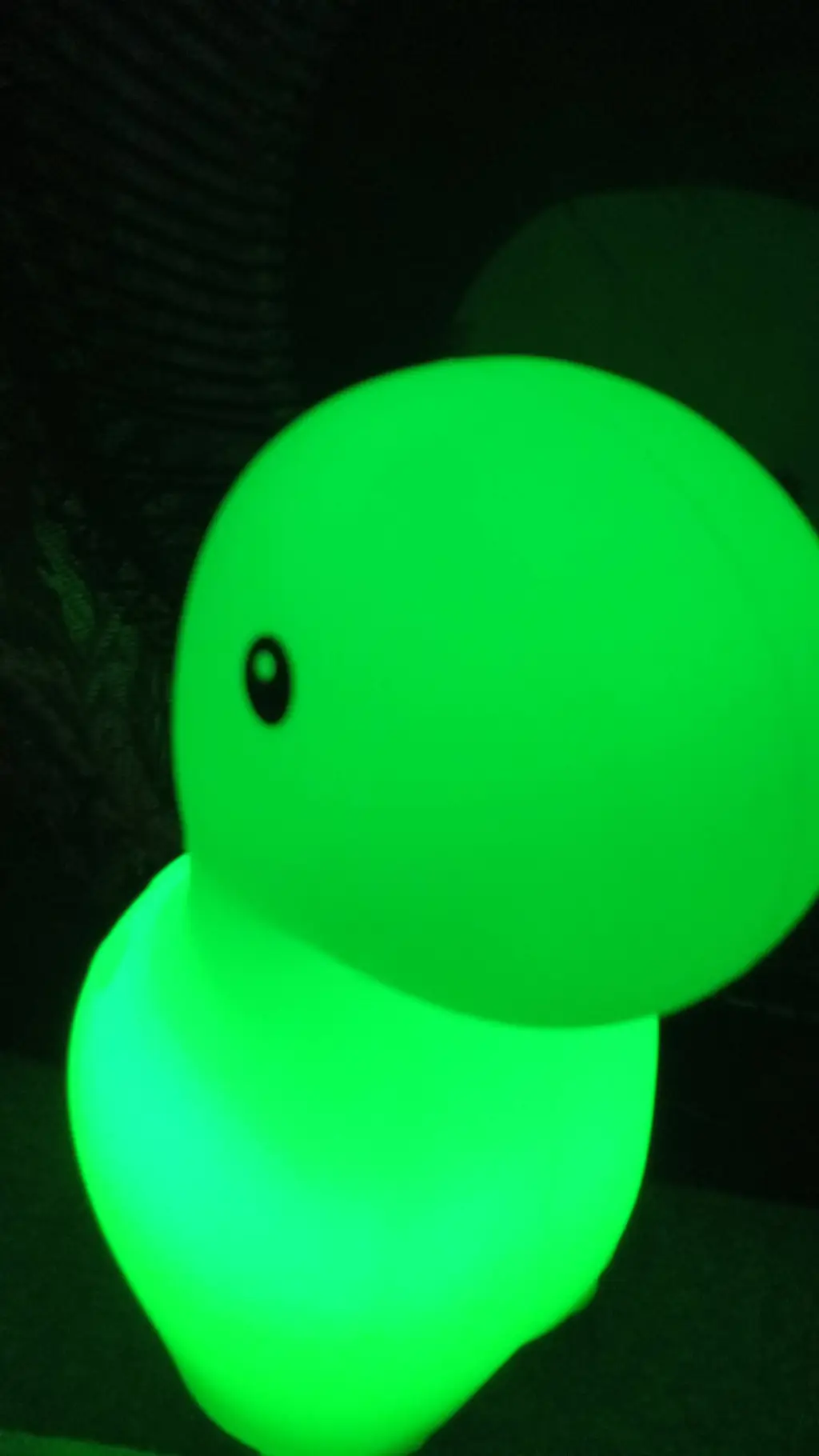 ai character: cosmo is a women!? background