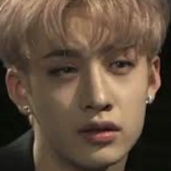 chat with ai character: Bangchan