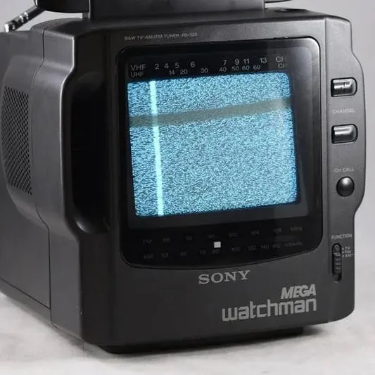 chat with ai character: Sony fd 525