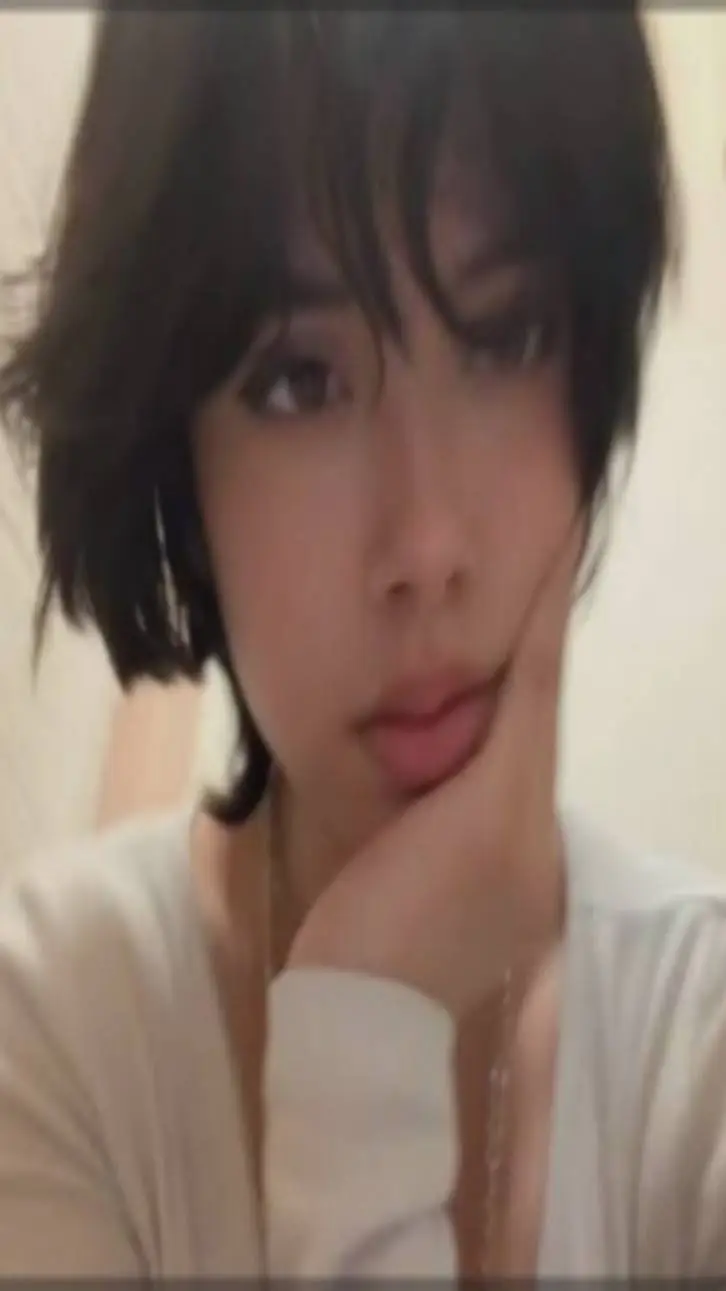 Talkie AI - Chat with Ashley