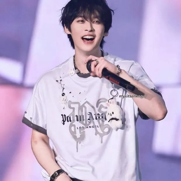 chat with ai character: Lino❤️