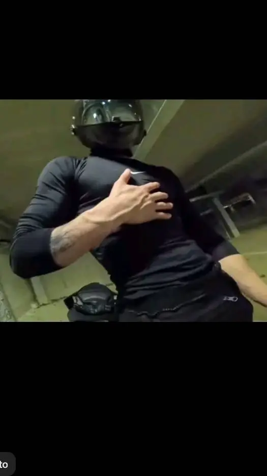 ai character: Noah? background